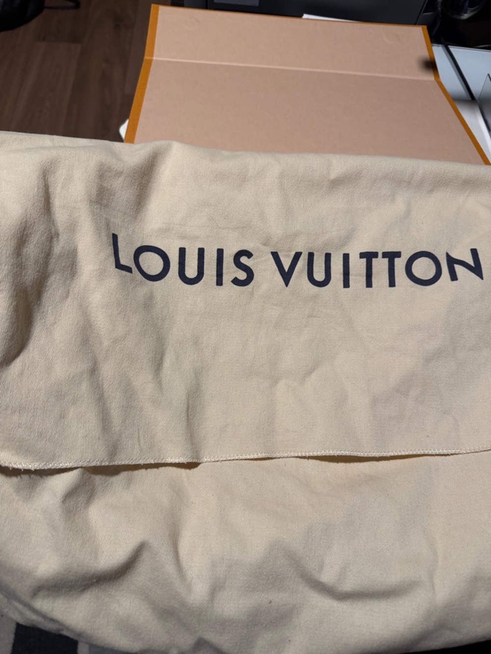 Louis Vuitton Pochette Métis crossbody purse - Picture 14 of 14